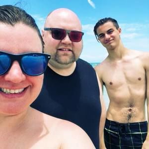 Meet your Posher, Becky